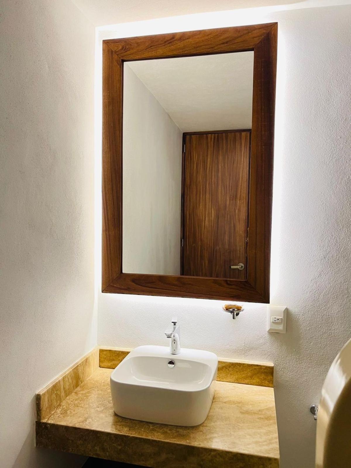 Hotel Villas Ema Zihuatanejo Bagian luar foto